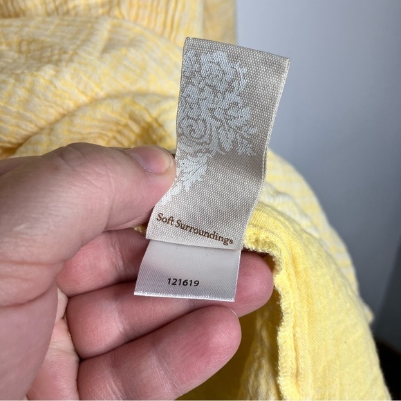 Soft surroundings yellow & white gauze muslin blouse size large - Picture 6 of 7